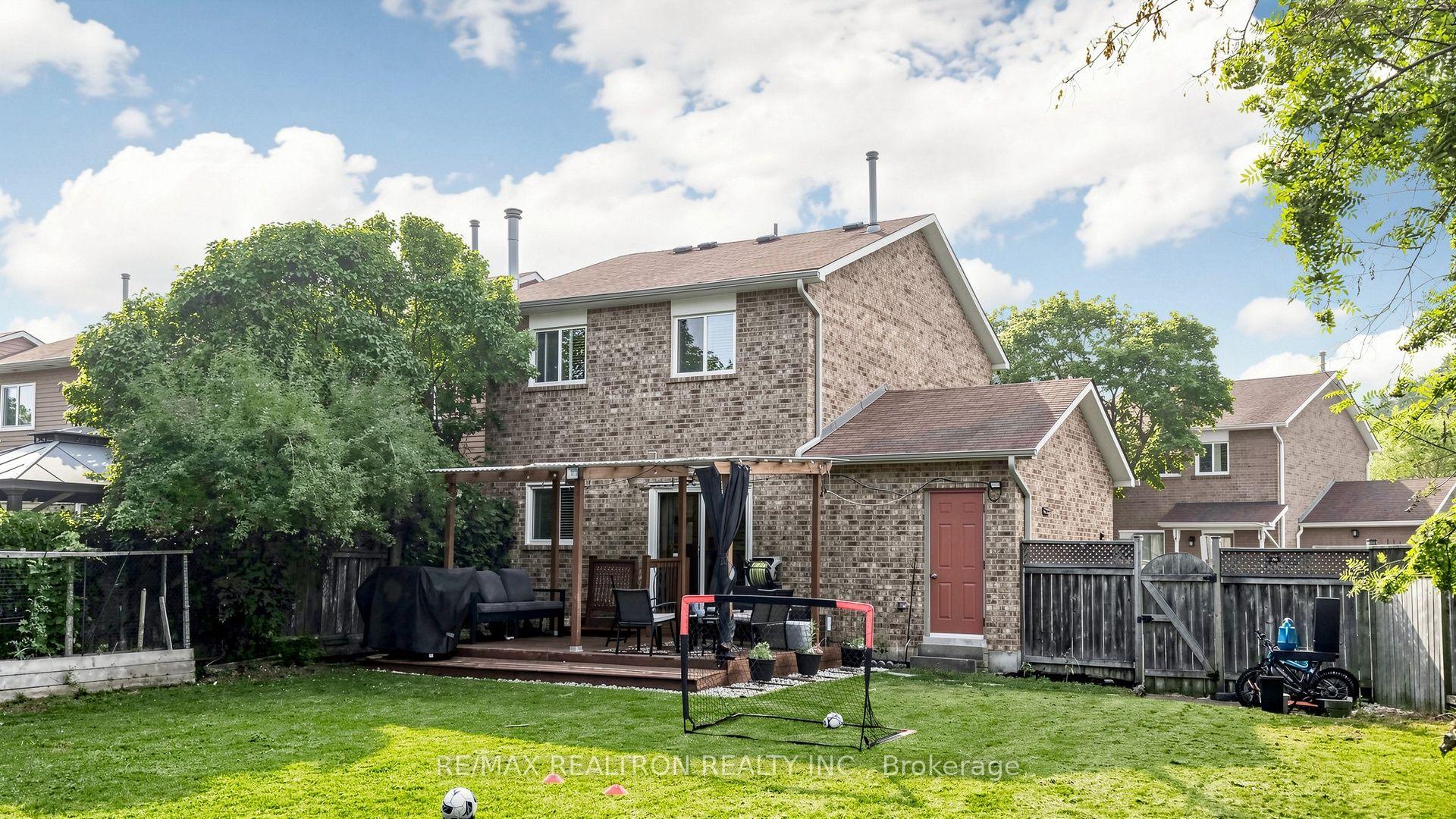 Photo 38 of Unit 4, 1640 Nichol Avenue, Whitby, Blue Grass Meadows — HOMEH