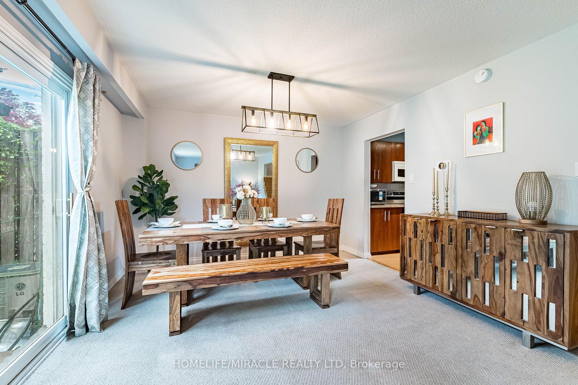 Photo 8 of 2335 Council Ring Road, Mississauga, Erin Mills — HOMEH