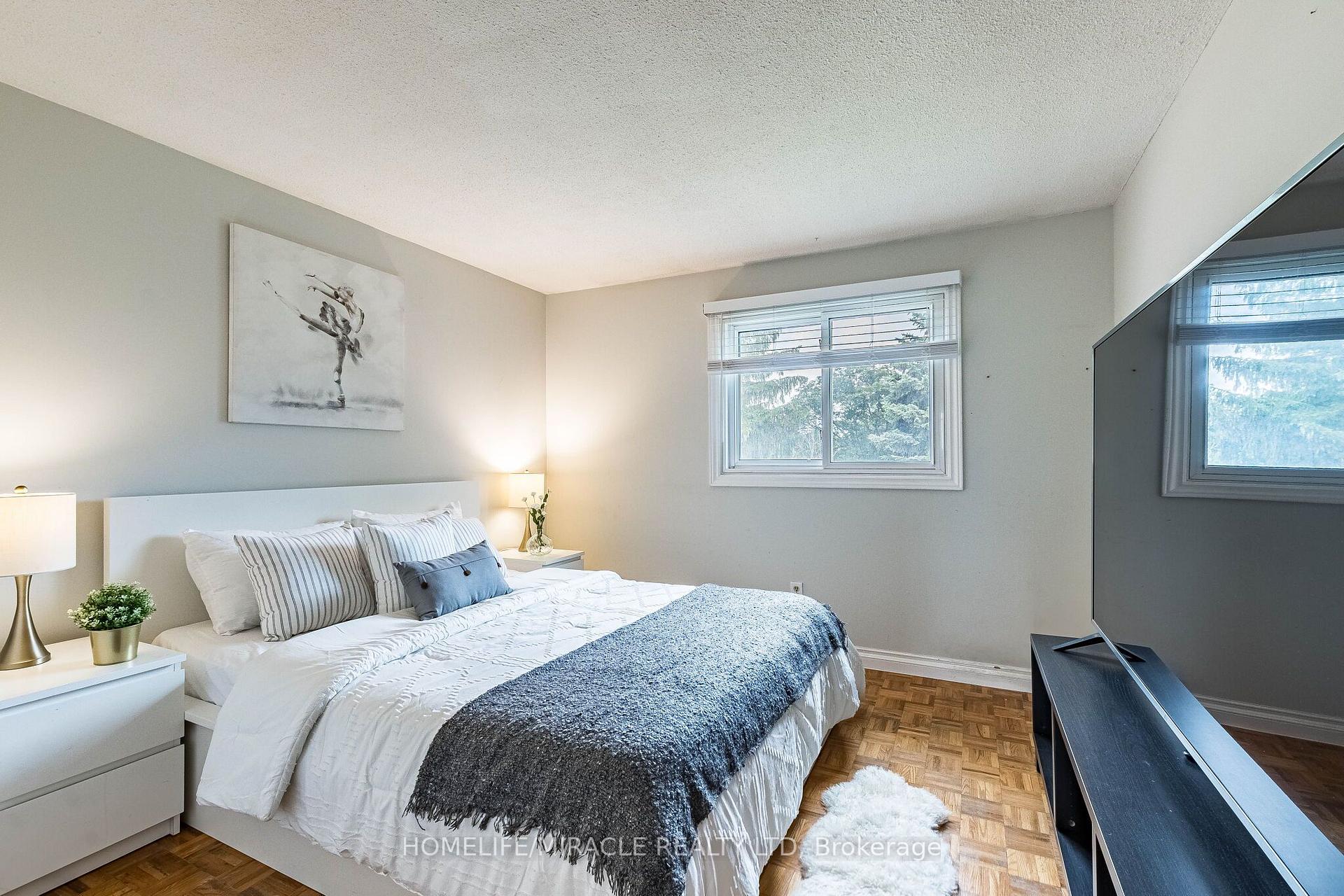 Photo 26 of 2335 Council Ring Road, Mississauga, Erin Mills — HOMEH