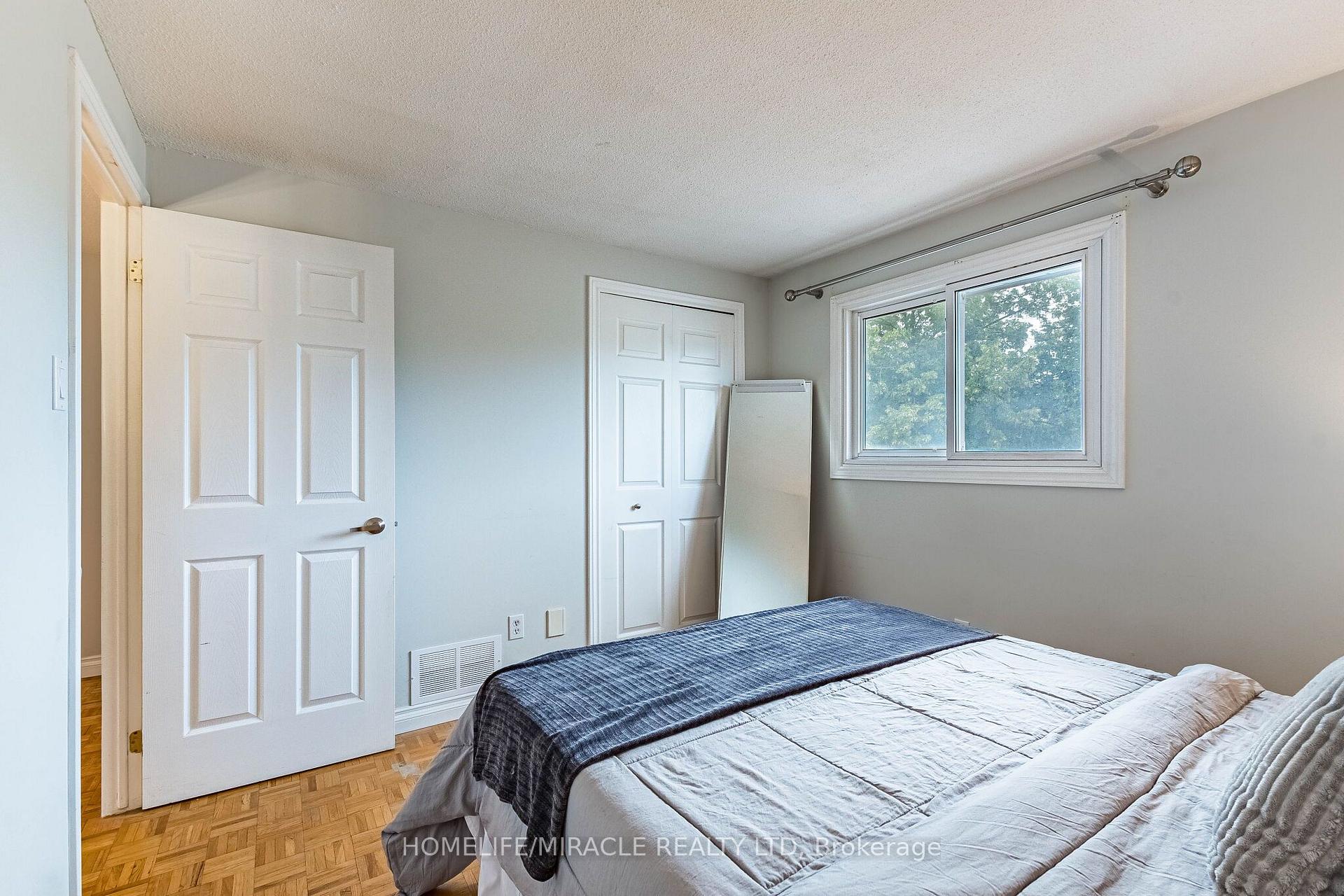 Photo 31 of 2335 Council Ring Road, Mississauga, Erin Mills — HOMEH