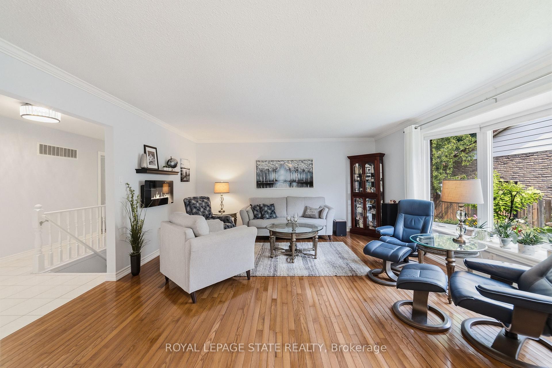 Photo 10 of 1 Banburry Crescent, Grimsby, Grimsby Beach — HOMEH