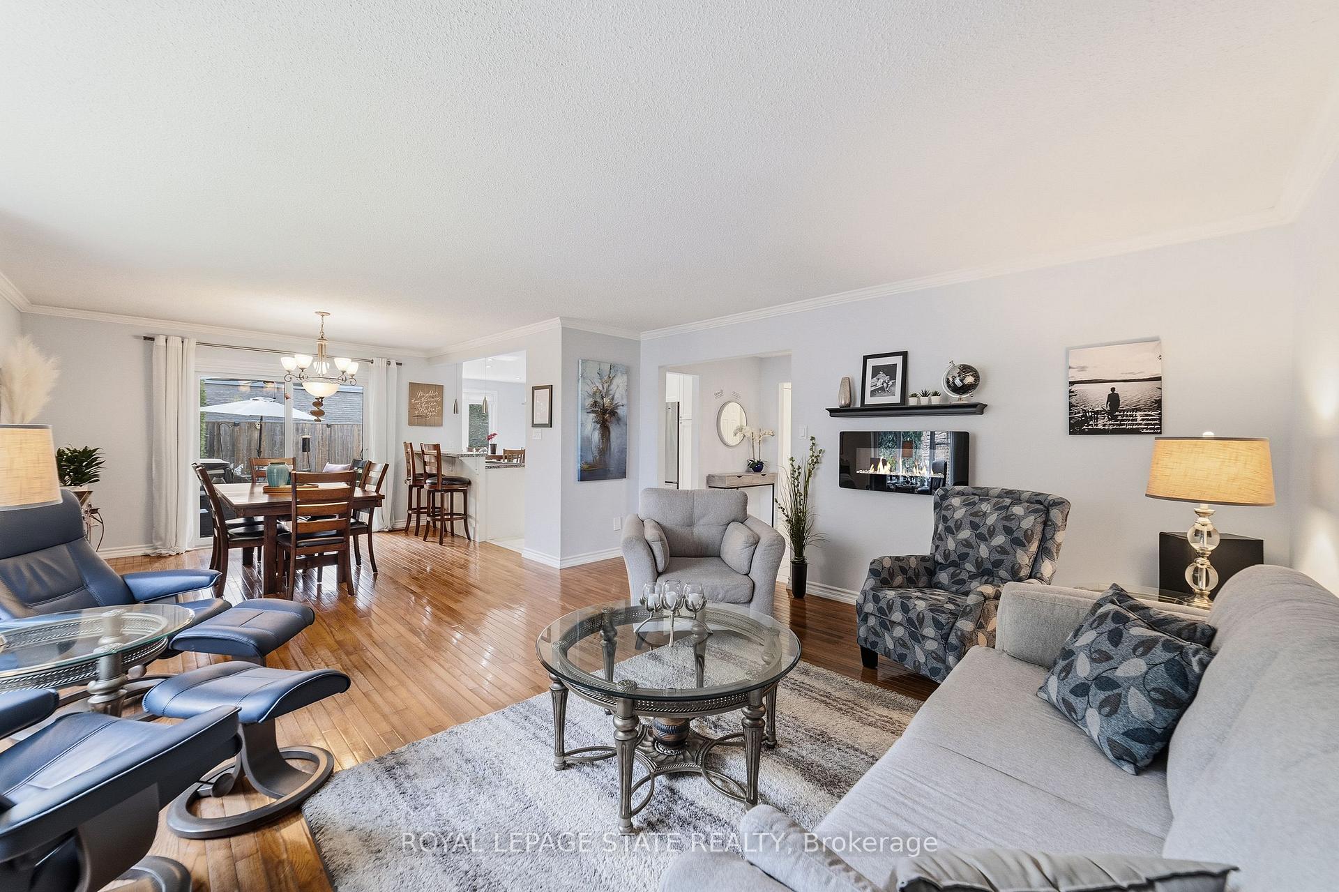 Photo 12 of 1 Banburry Crescent, Grimsby, Grimsby Beach — HOMEH