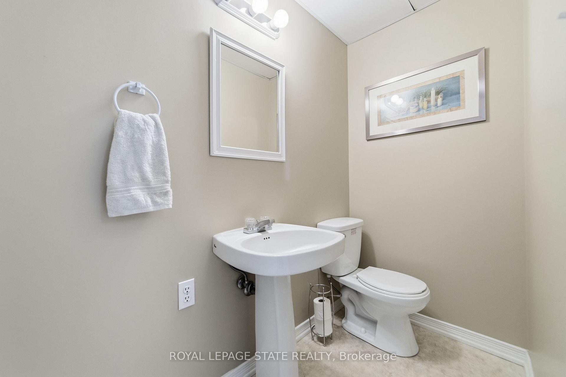Photo 23 of 1 Banburry Crescent, Grimsby, Grimsby Beach — HOMEH