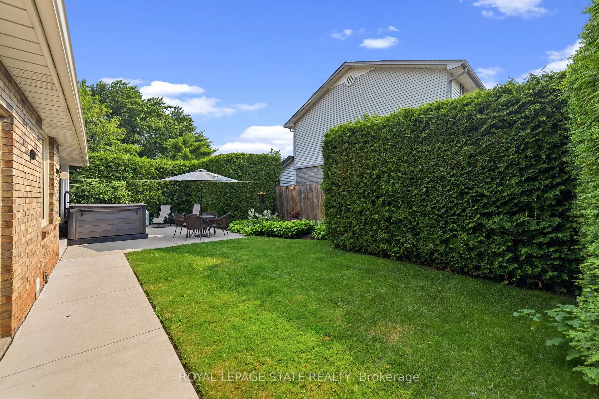 Photo 29 of 1 Banburry Crescent, Grimsby, Grimsby Beach — HOMEH