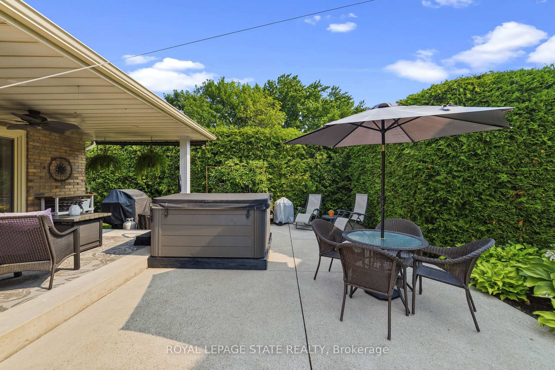Photo 31 of 1 Banburry Crescent, Grimsby, Grimsby Beach — HOMEH