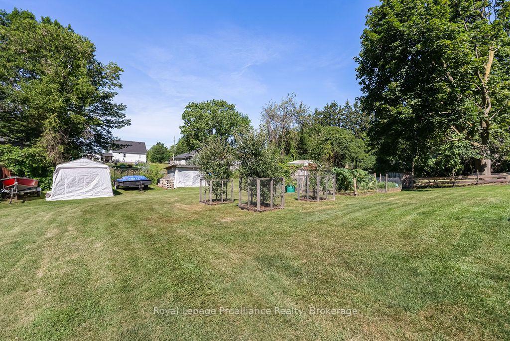 Photo 33 of 76 Wright Avenue, Belleville, Belleville Ward — HOMEH