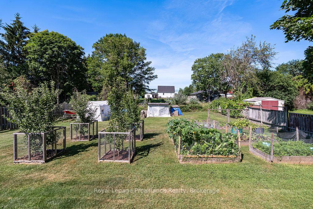 Photo 34 of 76 Wright Avenue, Belleville, Belleville Ward — HOMEH