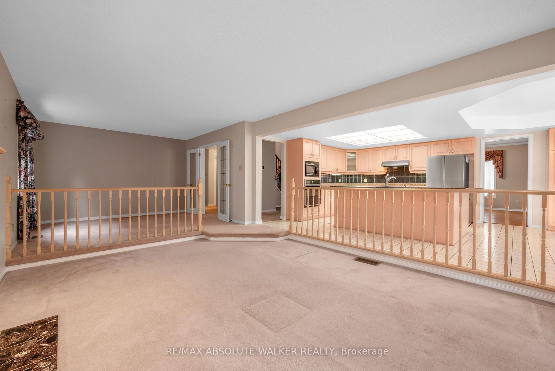 Photo 15 of 268 Pine Hill Drive, Ottawa, Kanata - Bridlewood — HOMEH