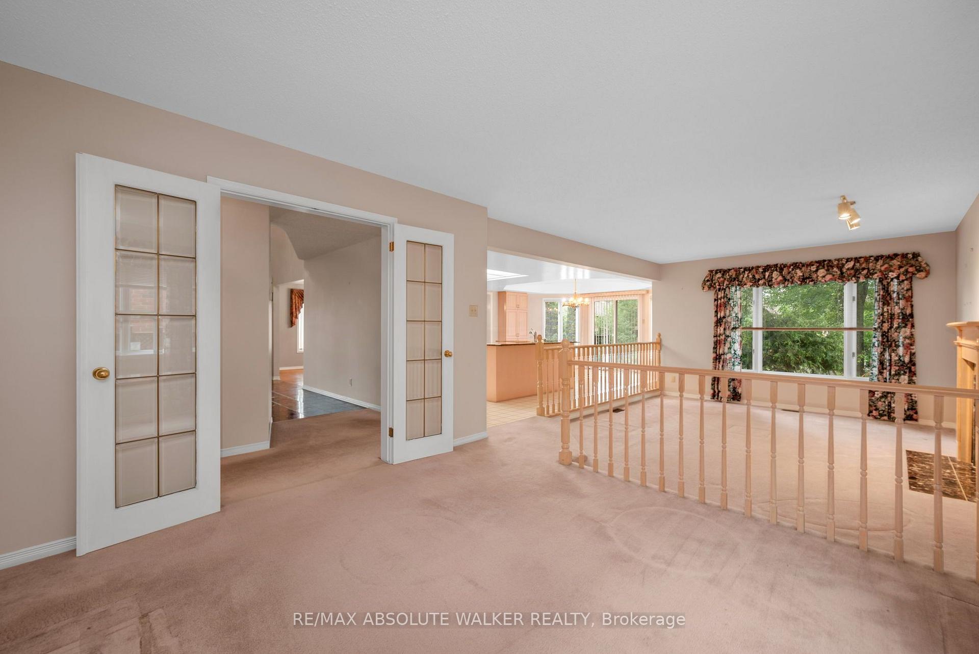 Photo 16 of 268 Pine Hill Drive, Ottawa, Kanata - Bridlewood — HOMEH