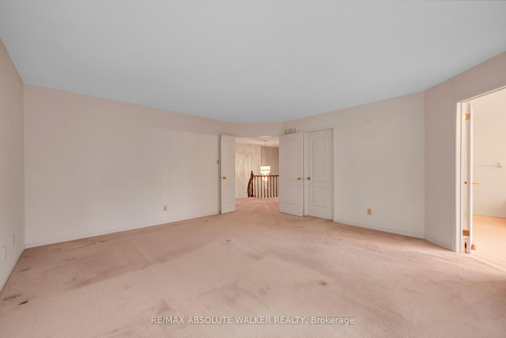 Photo 21 of 268 Pine Hill Drive, Ottawa, Kanata - Bridlewood — HOMEH