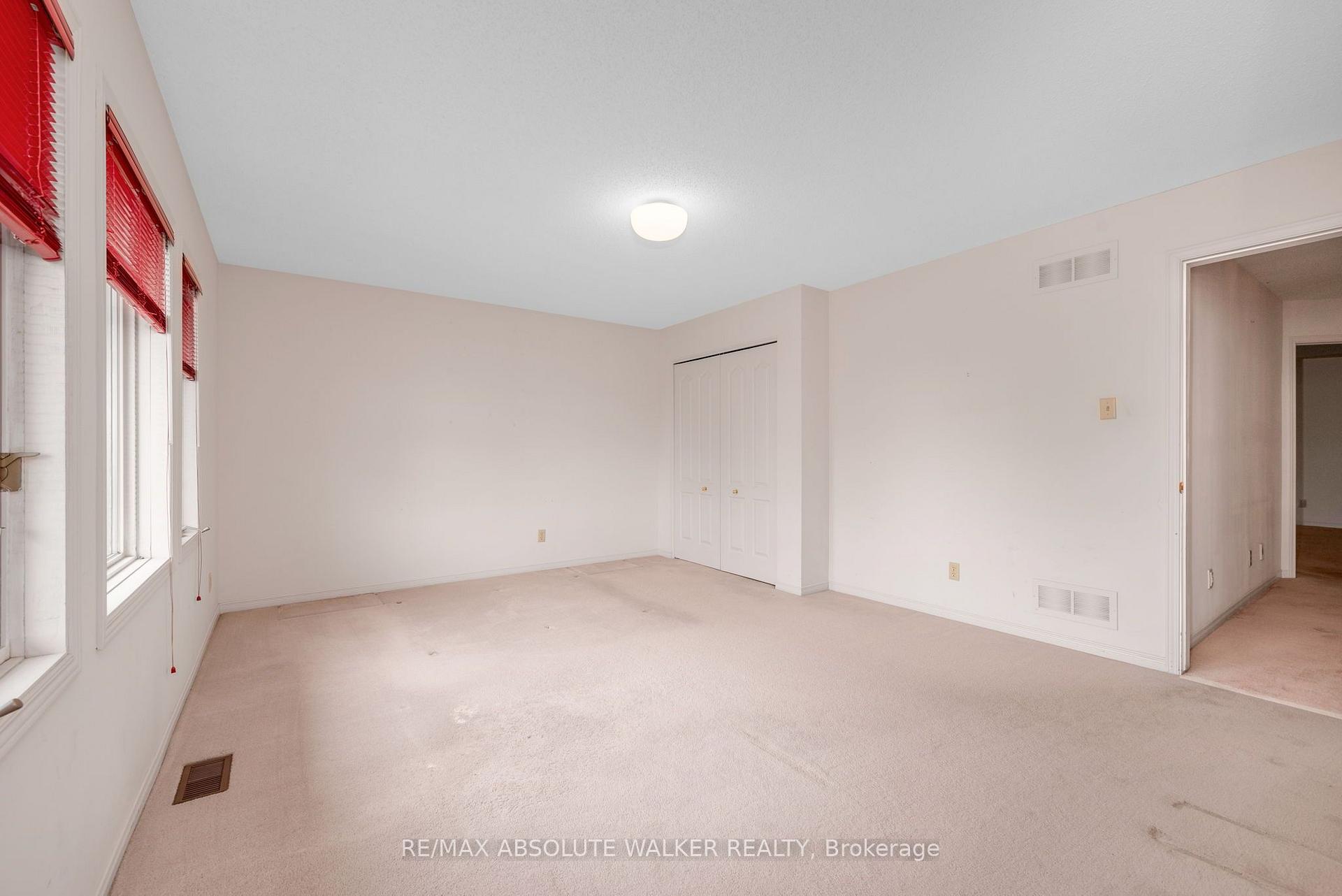 Photo 26 of 268 Pine Hill Drive, Ottawa, Kanata - Bridlewood — HOMEH