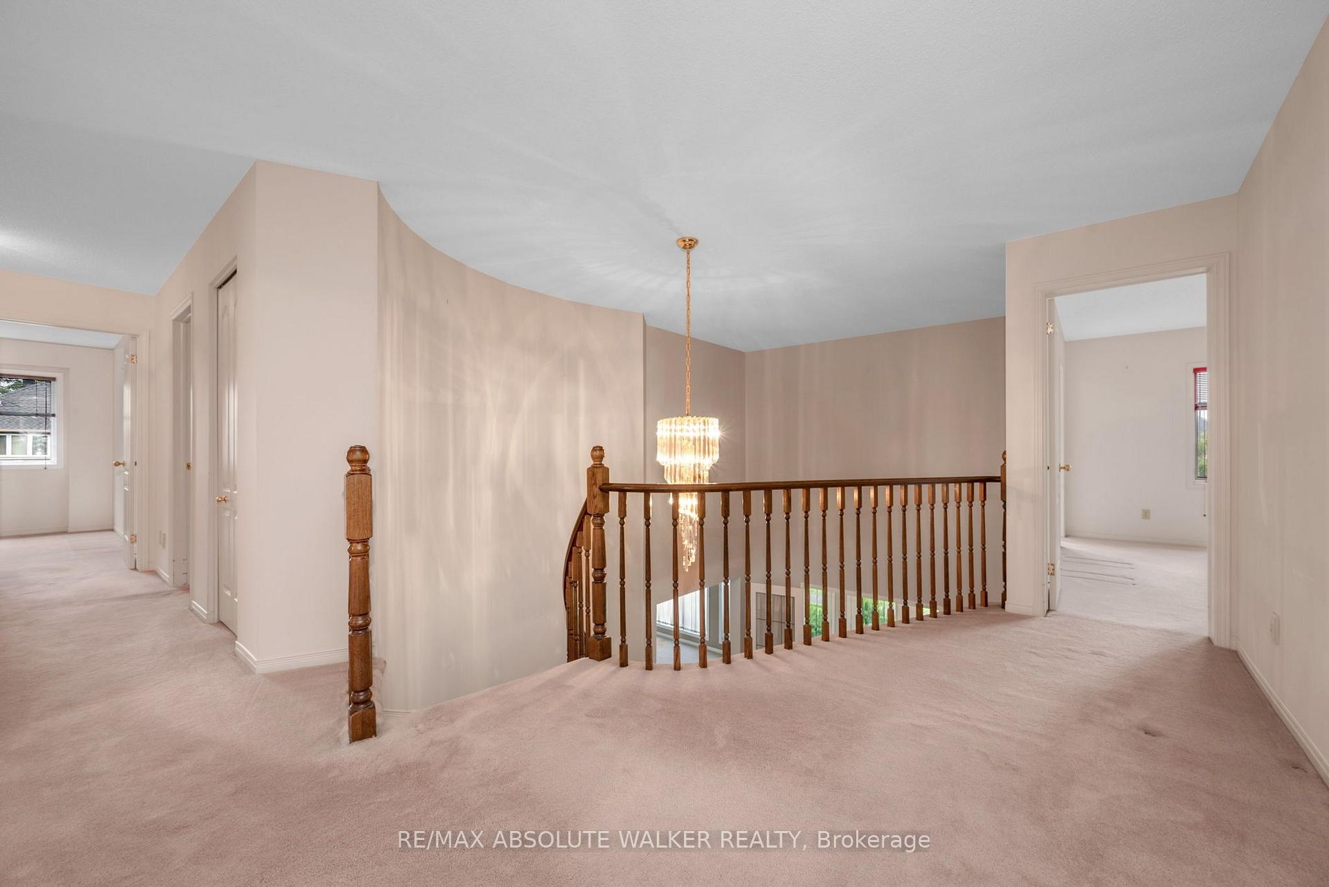 Photo 29 of 268 Pine Hill Drive, Ottawa, Kanata - Bridlewood — HOMEH