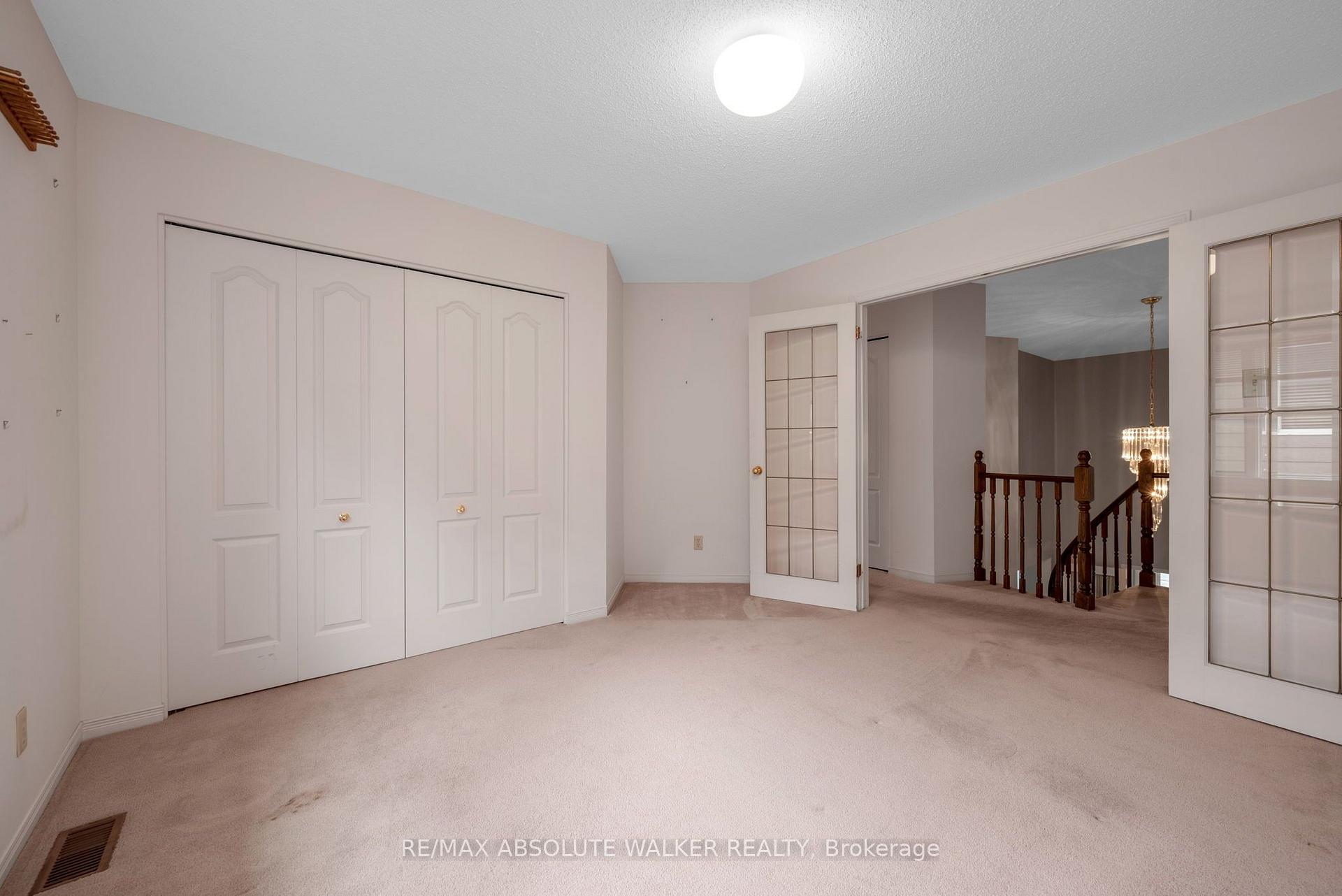 Photo 31 of 268 Pine Hill Drive, Ottawa, Kanata - Bridlewood — HOMEH