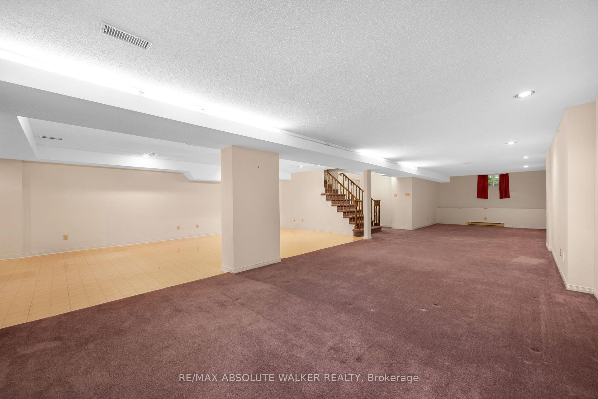 Photo 37 of 268 Pine Hill Drive, Ottawa, Kanata - Bridlewood — HOMEH