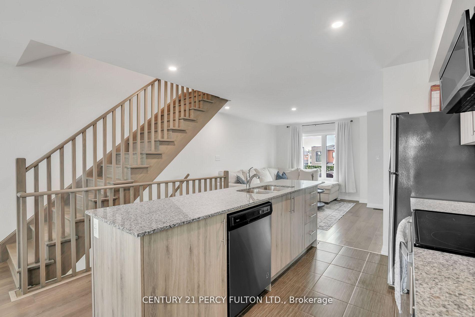 Photo 20 of 89 Fairlane Avenue, Barrie, Painswick South — HOMEH
