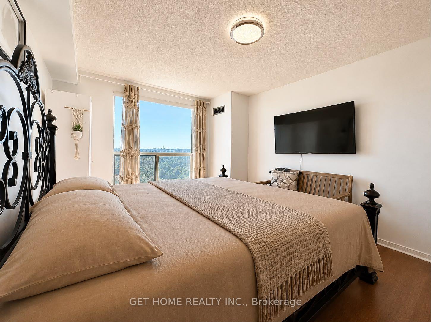 Photo 14 of Unit 1709, 2155 Burnhamthorpe Road W, Mississauga, Erin Mills — HOMEH