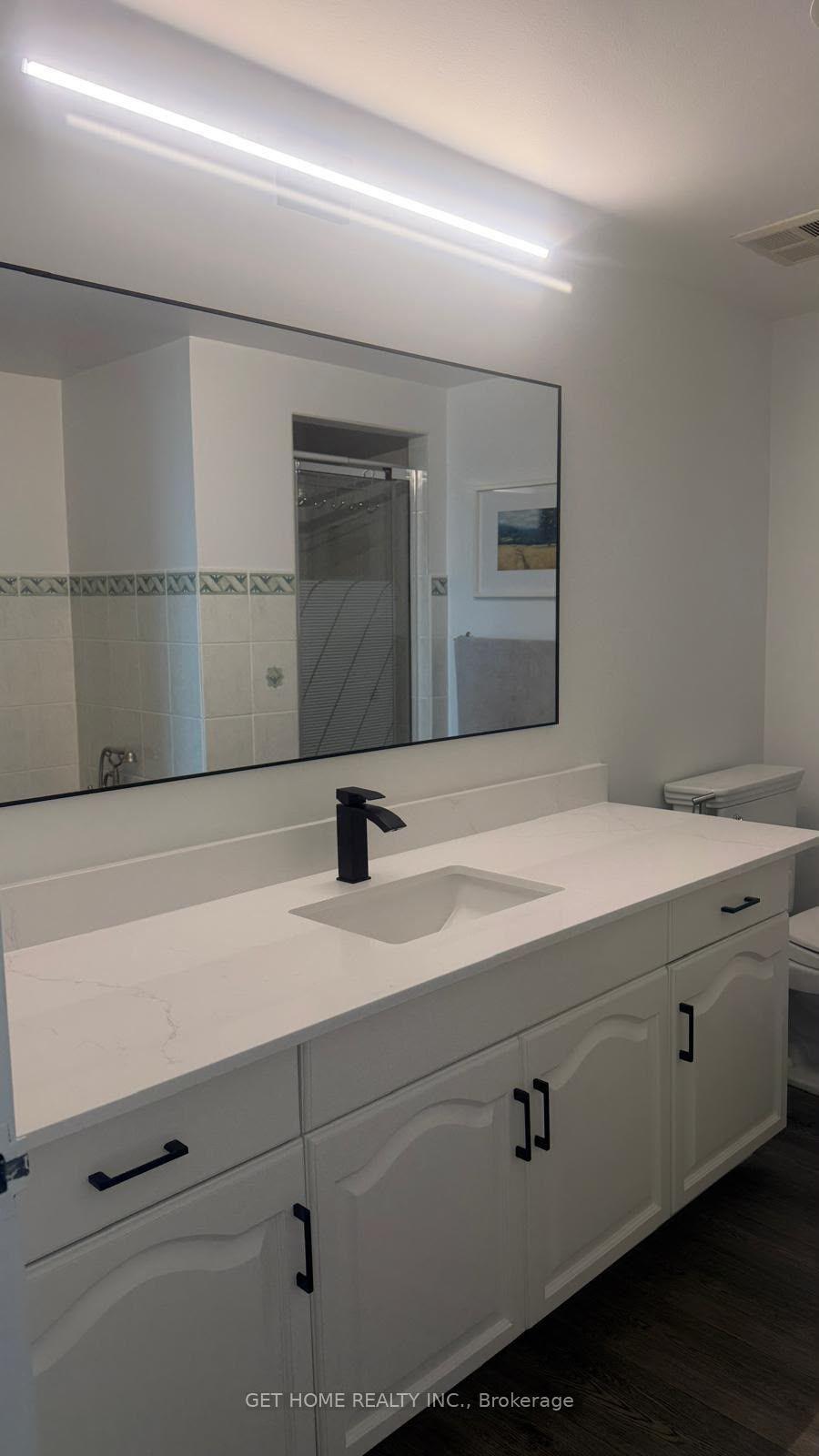 Photo 21 of Unit 1709, 2155 Burnhamthorpe Road W, Mississauga, Erin Mills — HOMEH