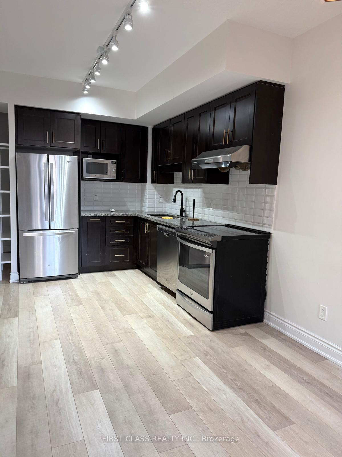 Photo 8 of Unit 315, 38 Cedarland Drive, Markham, Unionville — HOMEH