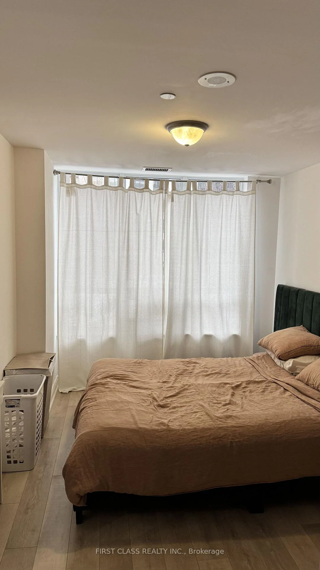 Photo 7 of Unit 315, 38 Cedarland Drive, Markham, Unionville — HOMEH