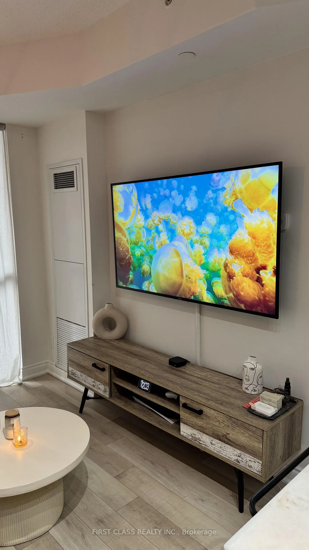 Photo 9 of Unit 315, 38 Cedarland Drive, Markham, Unionville — HOMEH