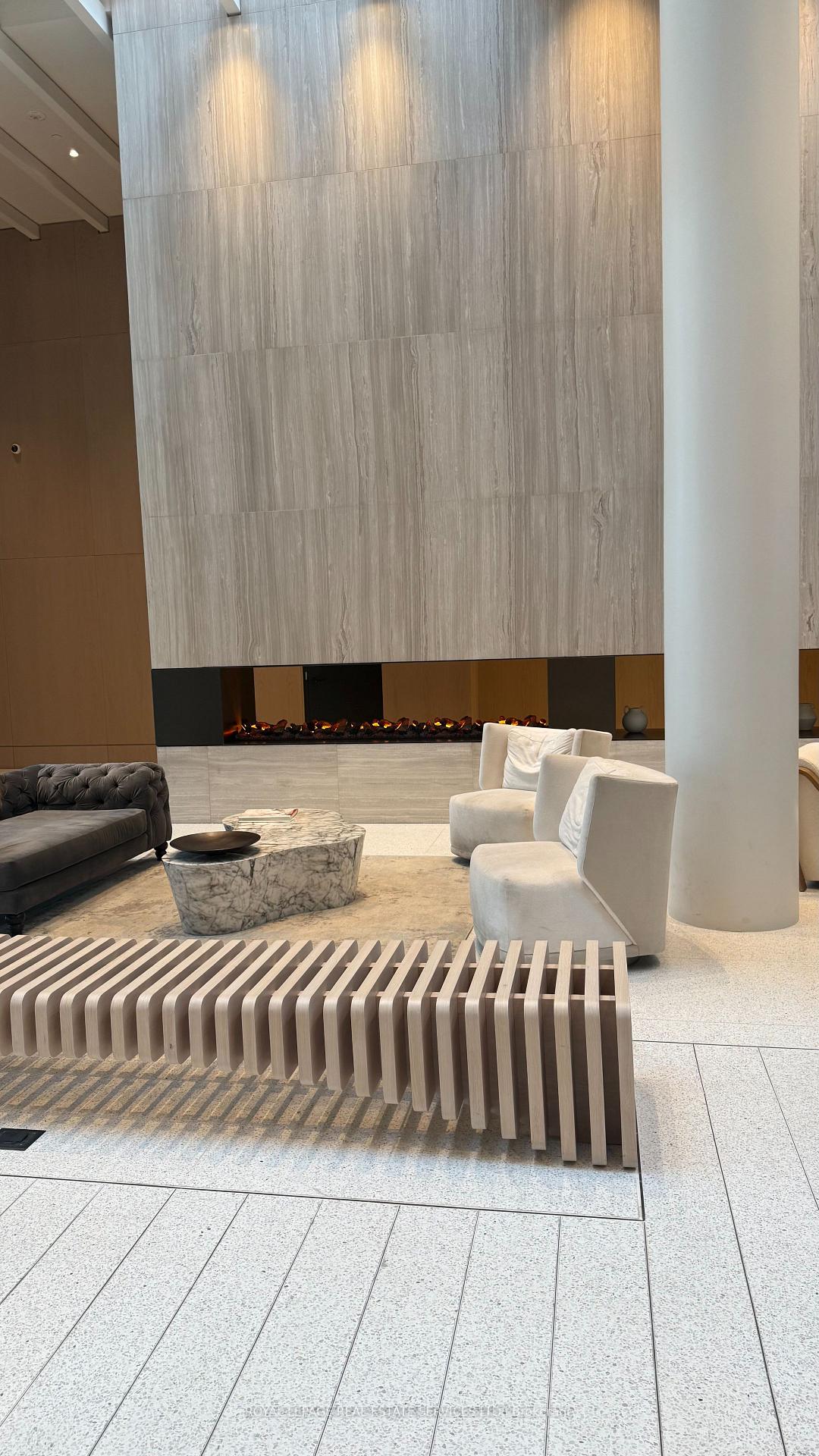 Photo 6 of Unit 5701, 225 Commerce Street, Vaughan, Vaughan Corporate Centre — HOMEH