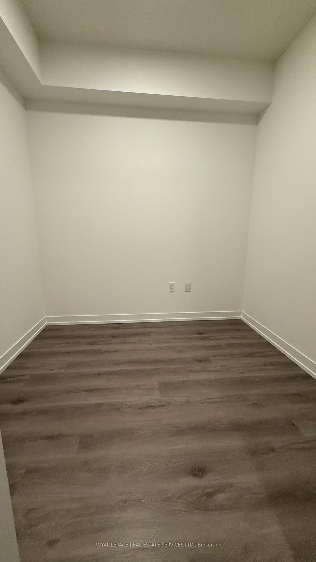 Photo 15 of Unit 5701, 225 Commerce Street, Vaughan, Vaughan Corporate Centre — HOMEH