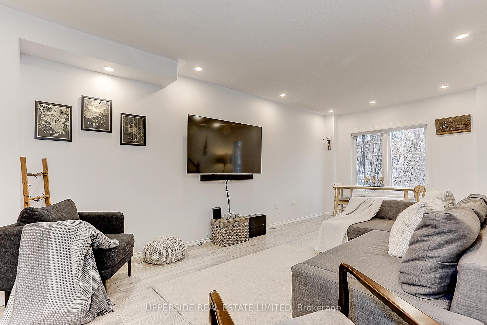 Photo 11 of 67 Birdstone Crescent, Toronto, Junction Area — HOMEH