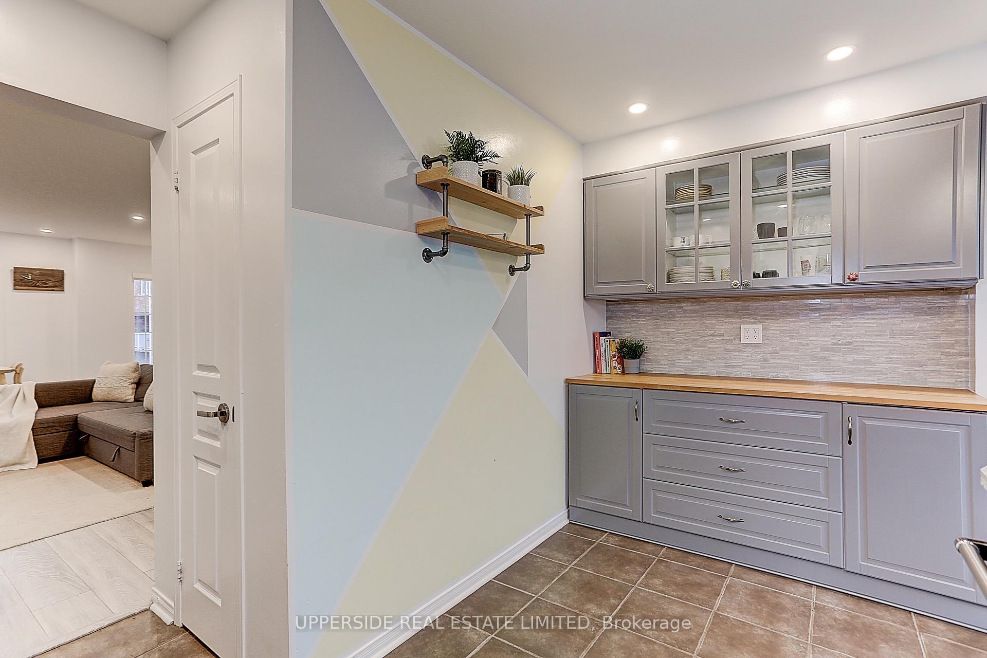 Photo 26 of 67 Birdstone Crescent, Toronto, Junction Area — HOMEH