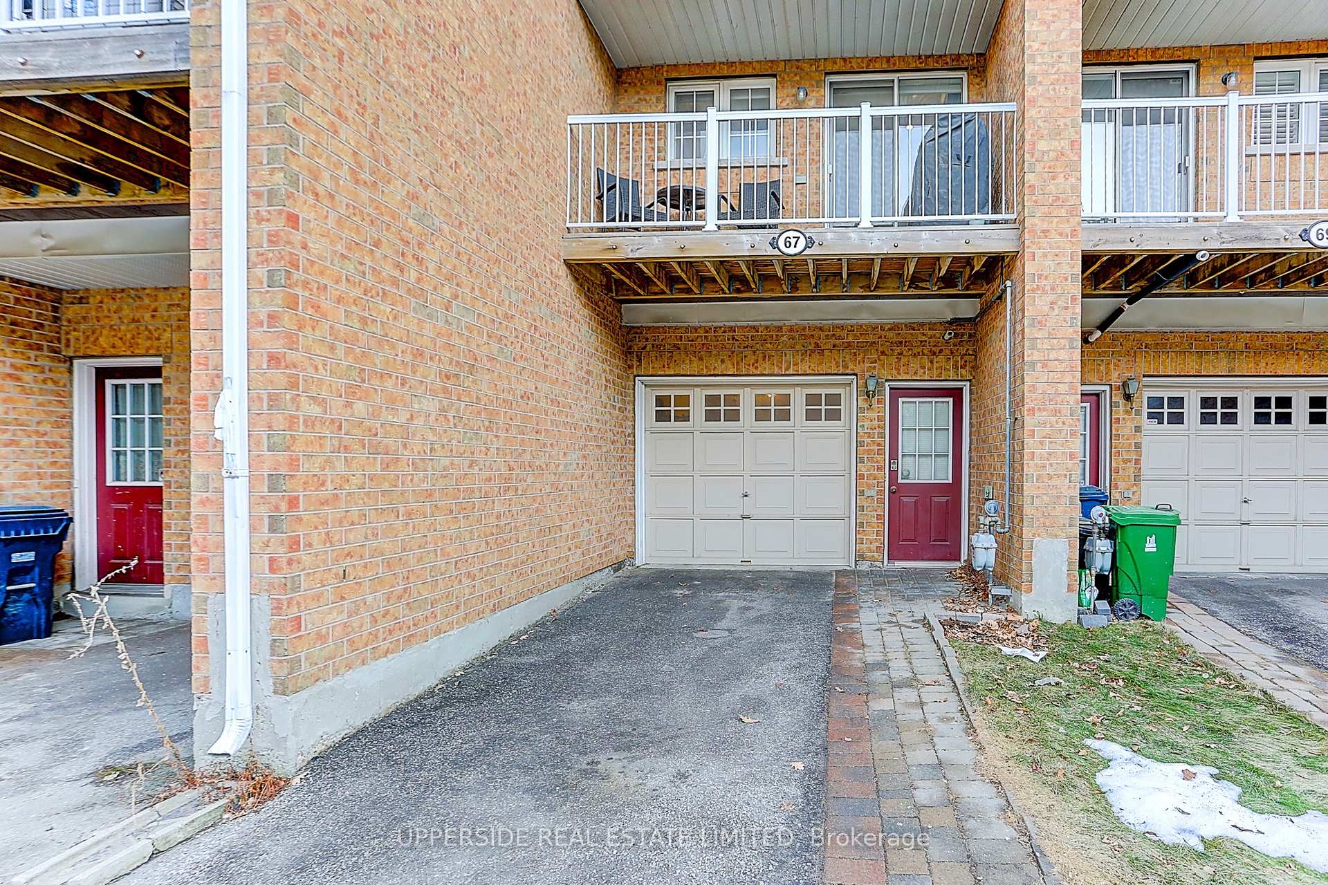 Photo 35 of 67 Birdstone Crescent, Toronto, Junction Area — HOMEH