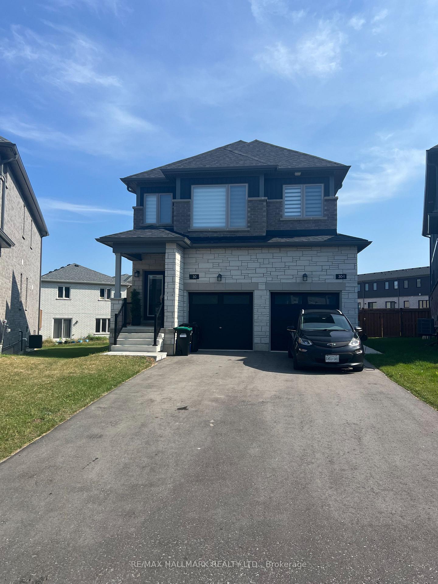 Photo 1 of Unit lower, 30 Barnyard Trail, Barrie, Rural Barrie Southeast — HOMEH