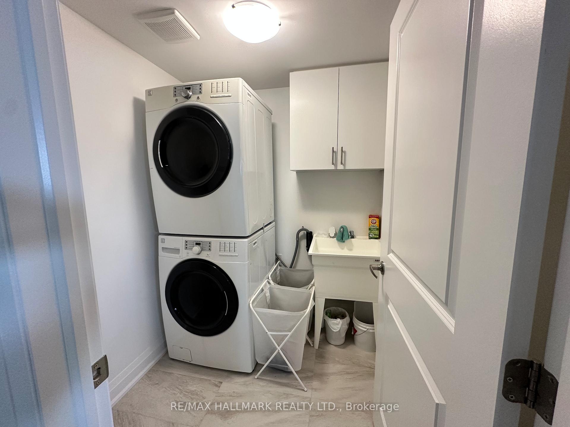Photo 12 of Unit lower, 30 Barnyard Trail, Barrie, Rural Barrie Southeast — HOMEH