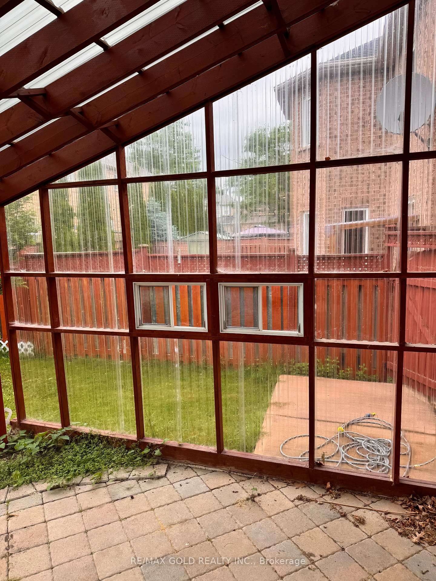 Photo 24 of 6 Nina Place, Brampton, Fletcher's Meadow — HOMEH