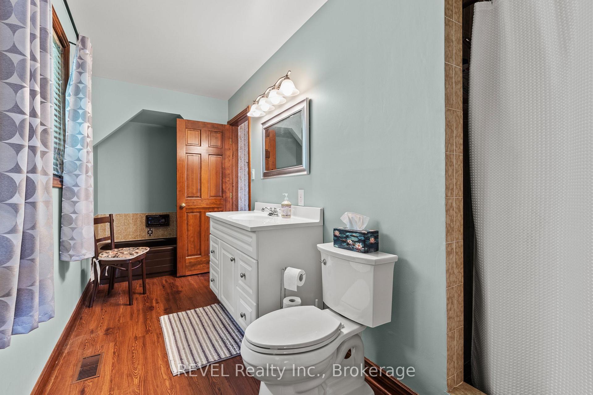 Photo 22 of 7190 Waterloo Drive, Niagara Falls, Casey — HOMEH