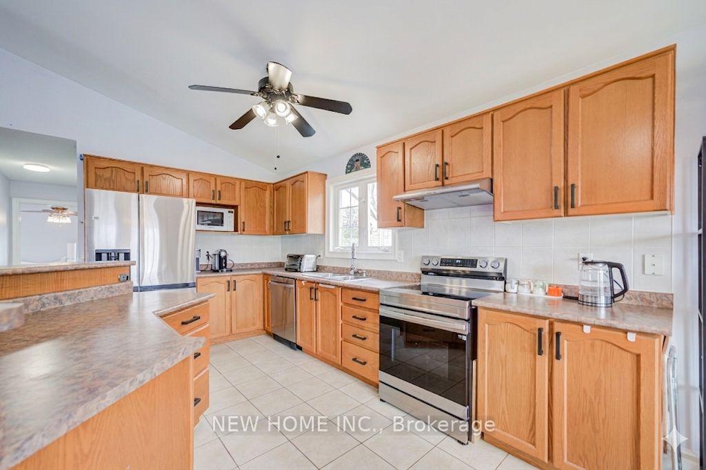 Photo 16 of 784 Rockaway Road, Georgina, Historic Lakeshore Communities — HOMEH