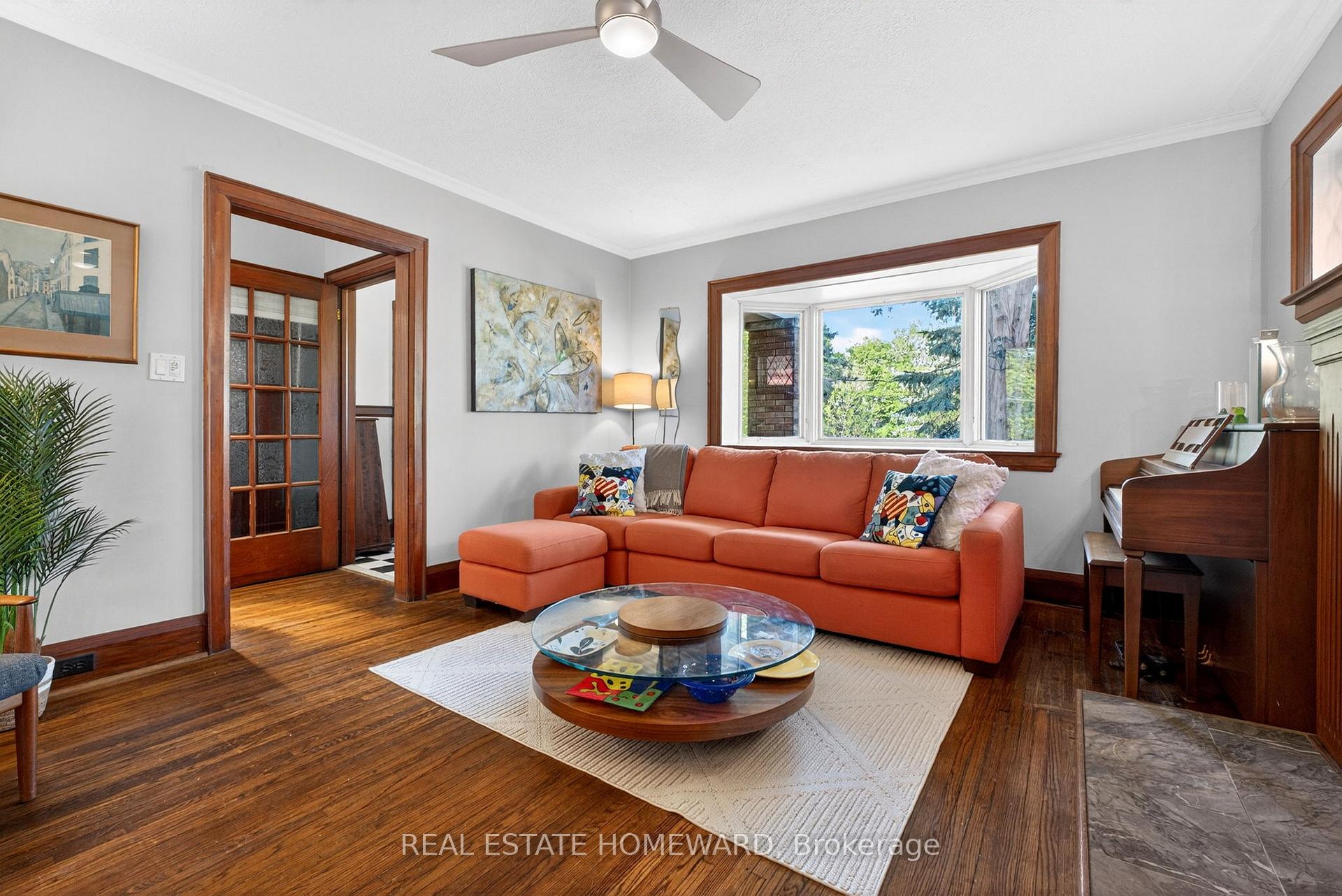 Photo 11 of 128 Glen Manor Drive, Toronto, The Beaches — HOMEH