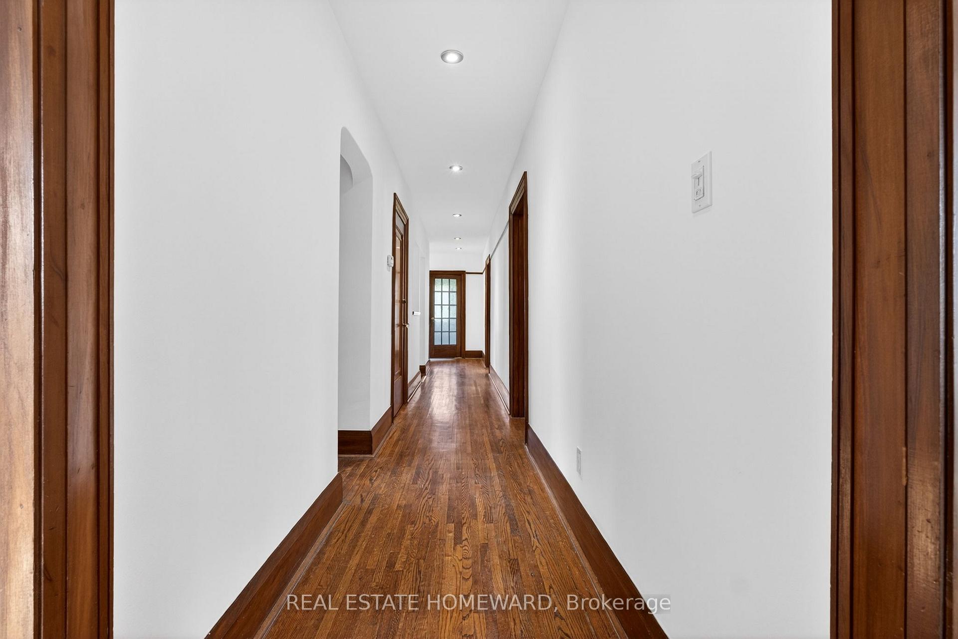 Photo 22 of 128 Glen Manor Drive, Toronto, The Beaches — HOMEH