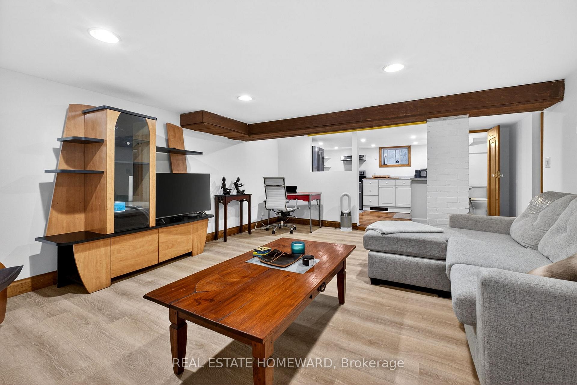 Photo 32 of 128 Glen Manor Drive, Toronto, The Beaches — HOMEH