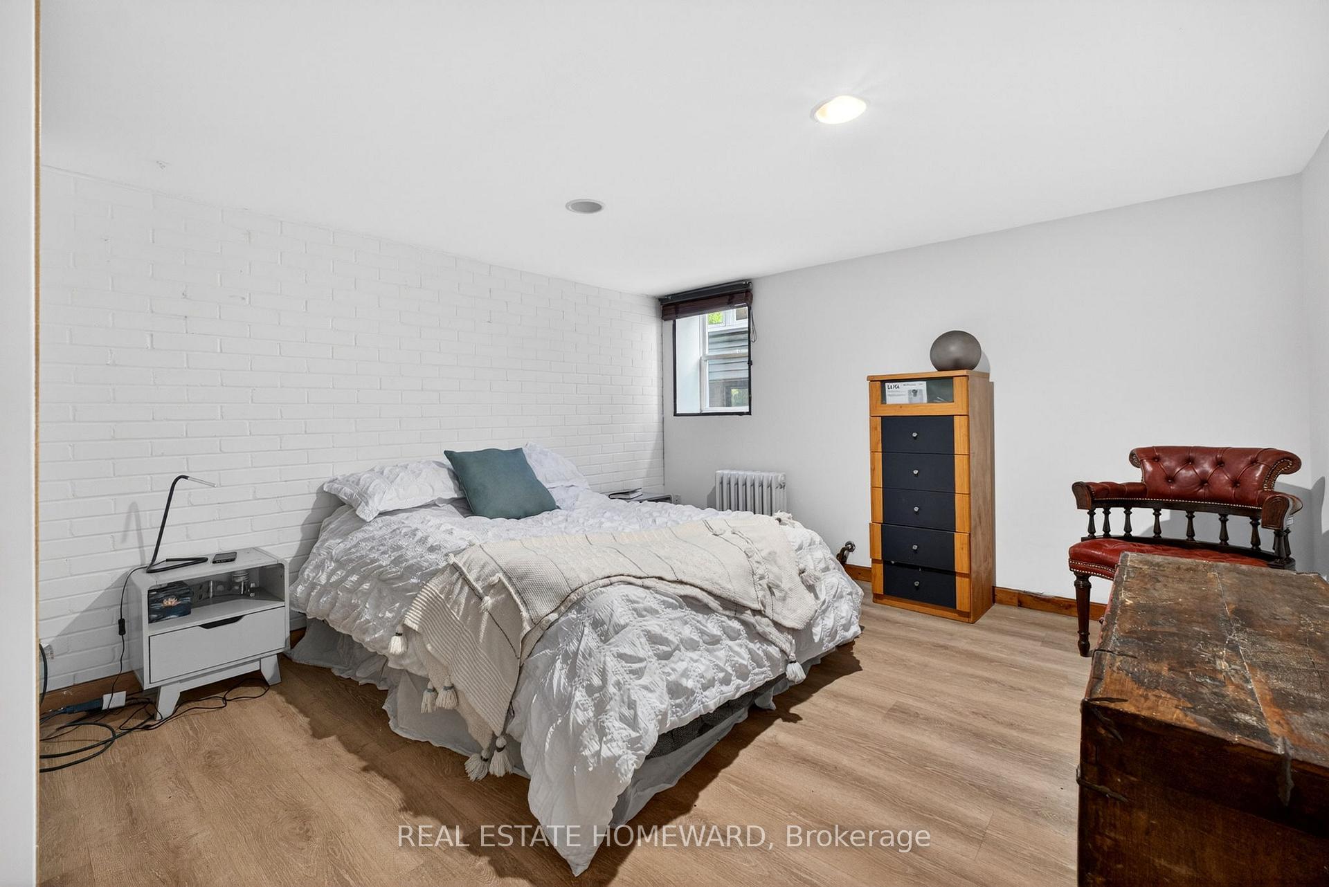 Photo 34 of 128 Glen Manor Drive, Toronto, The Beaches — HOMEH