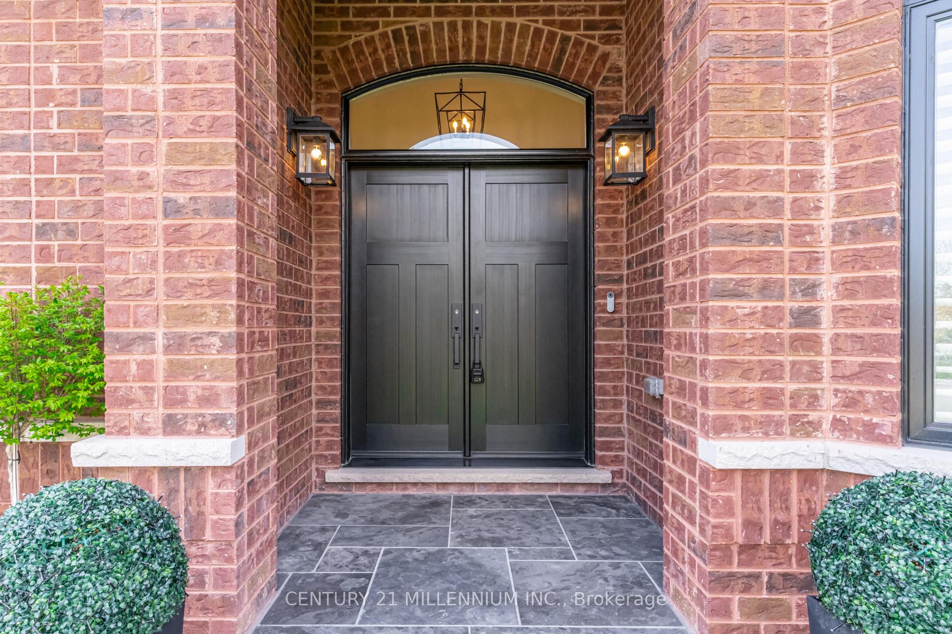 Photo 6 of 15 Bimmer Place, Brampton, Snelgrove — HOMEH