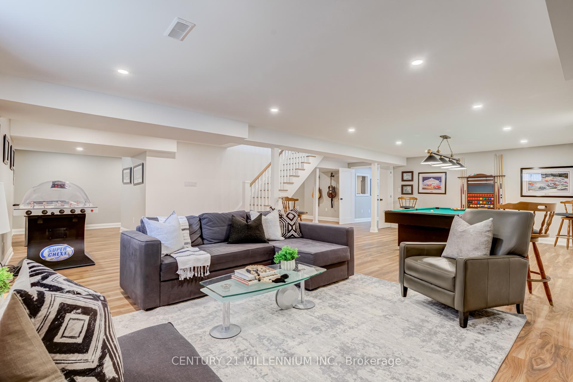 Photo 32 of 15 Bimmer Place, Brampton, Snelgrove — HOMEH