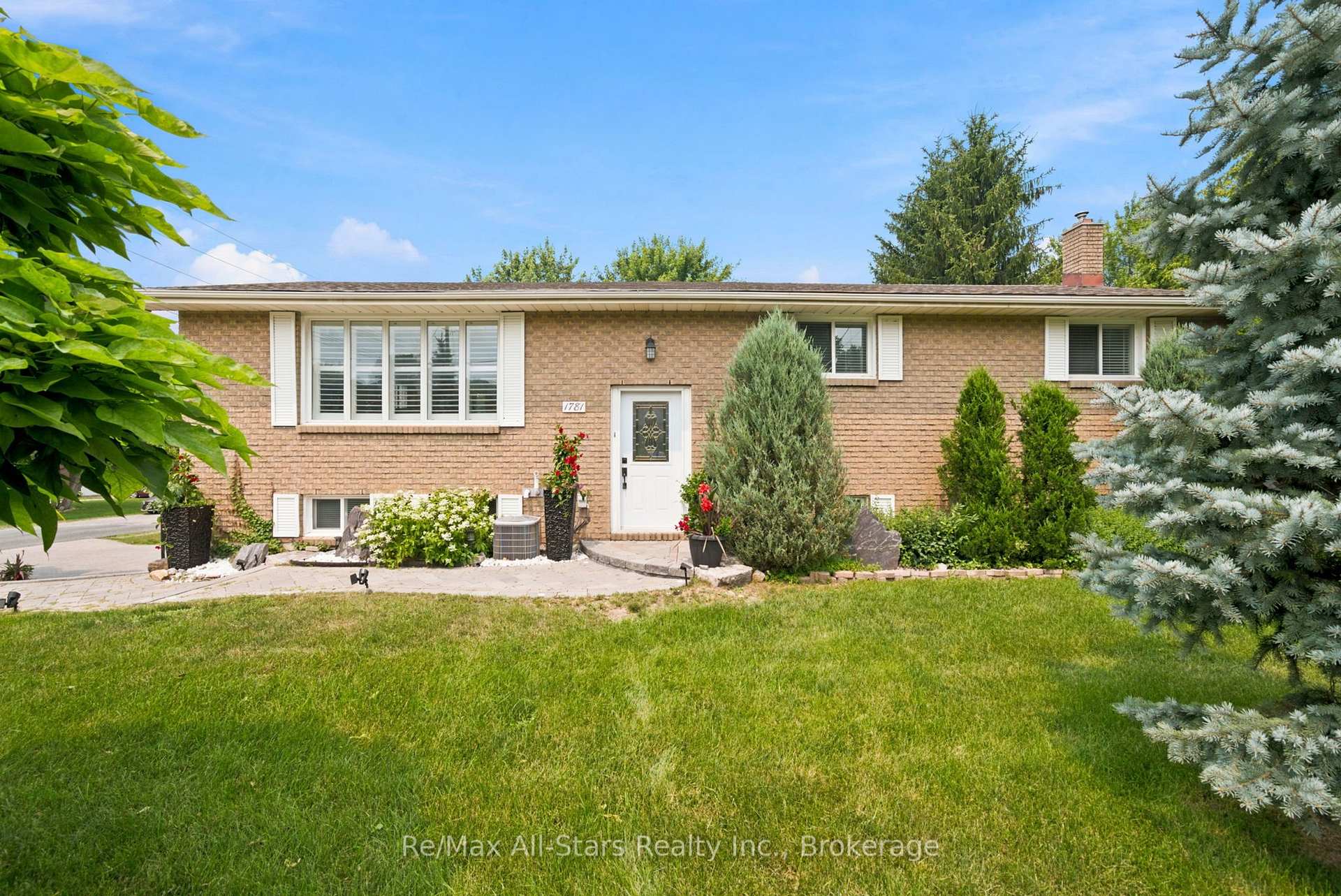 Photo 3 of 1781 Scugog Street, Scugog, Port Perry — HOMEH
