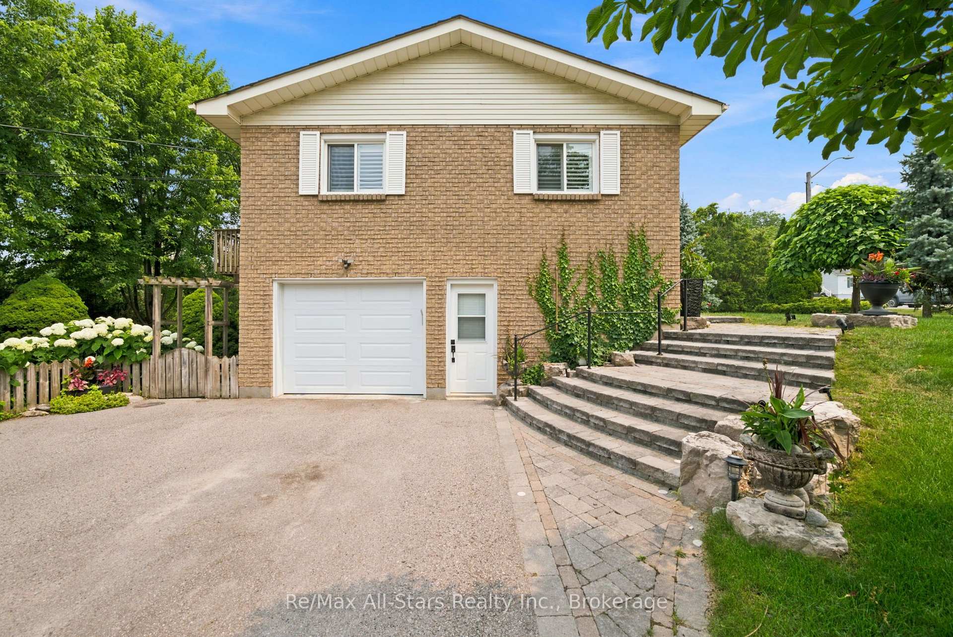 Photo 5 of 1781 Scugog Street, Scugog, Port Perry — HOMEH