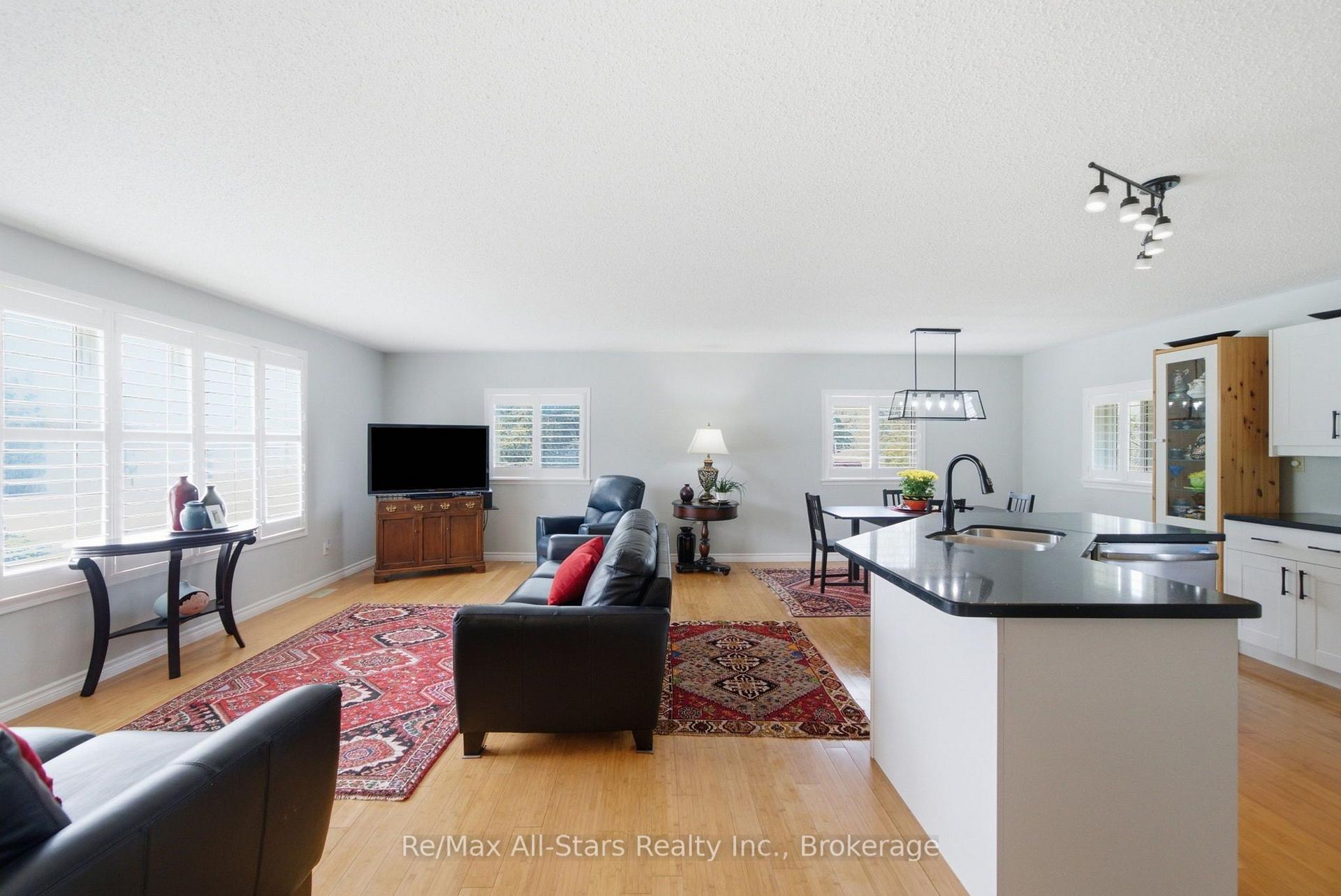 Photo 13 of 1781 Scugog Street, Scugog, Port Perry — HOMEH