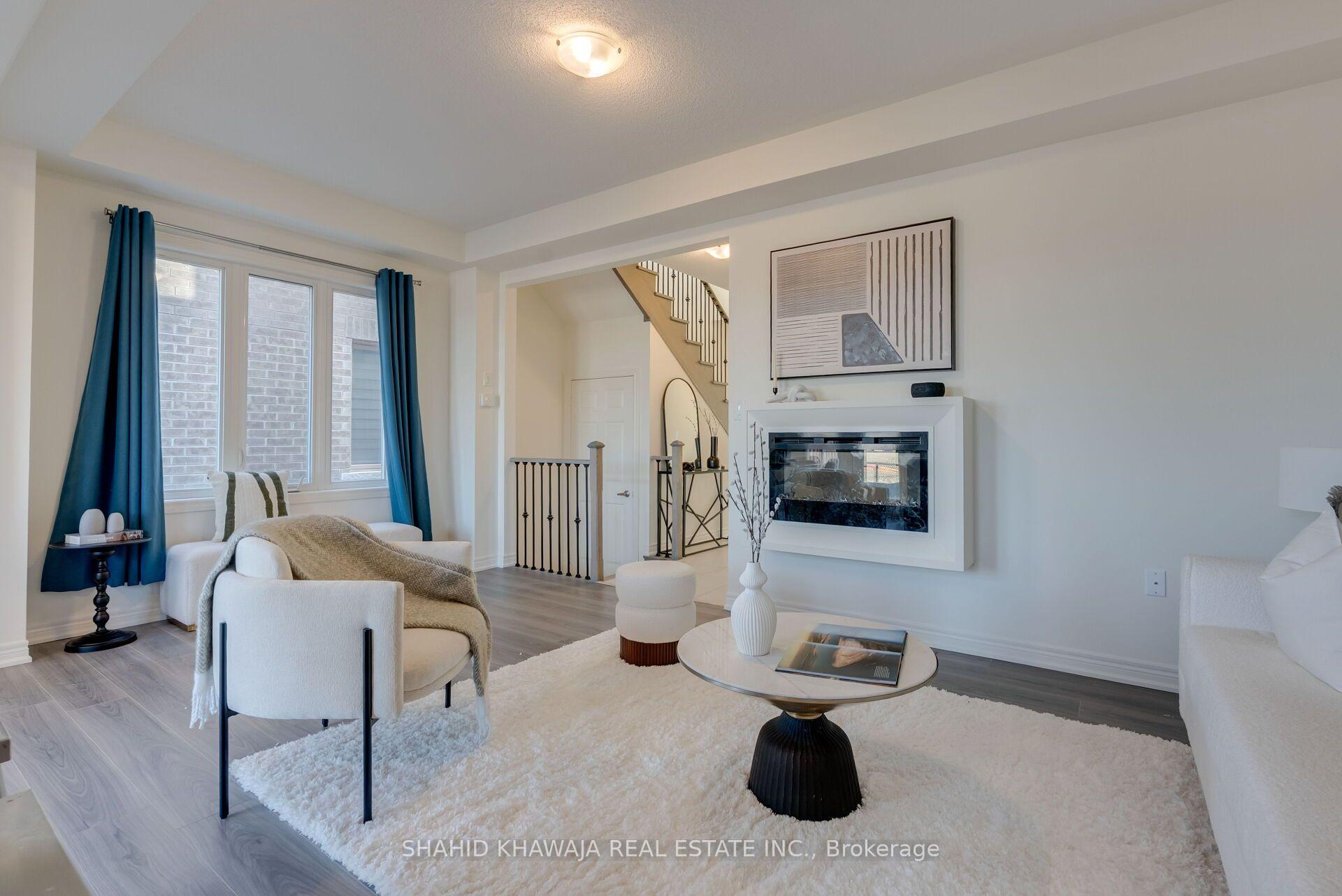 Photo 8 of 62 Holcomb Terrace, Hamilton, Waterdown — HOMEH