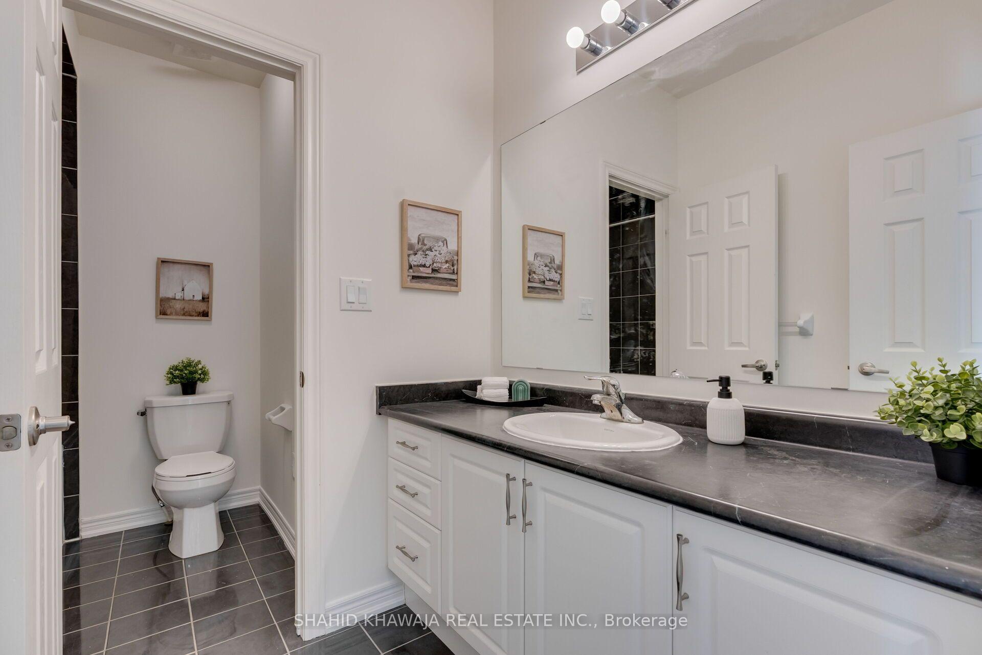 Photo 22 of 62 Holcomb Terrace, Hamilton, Waterdown — HOMEH