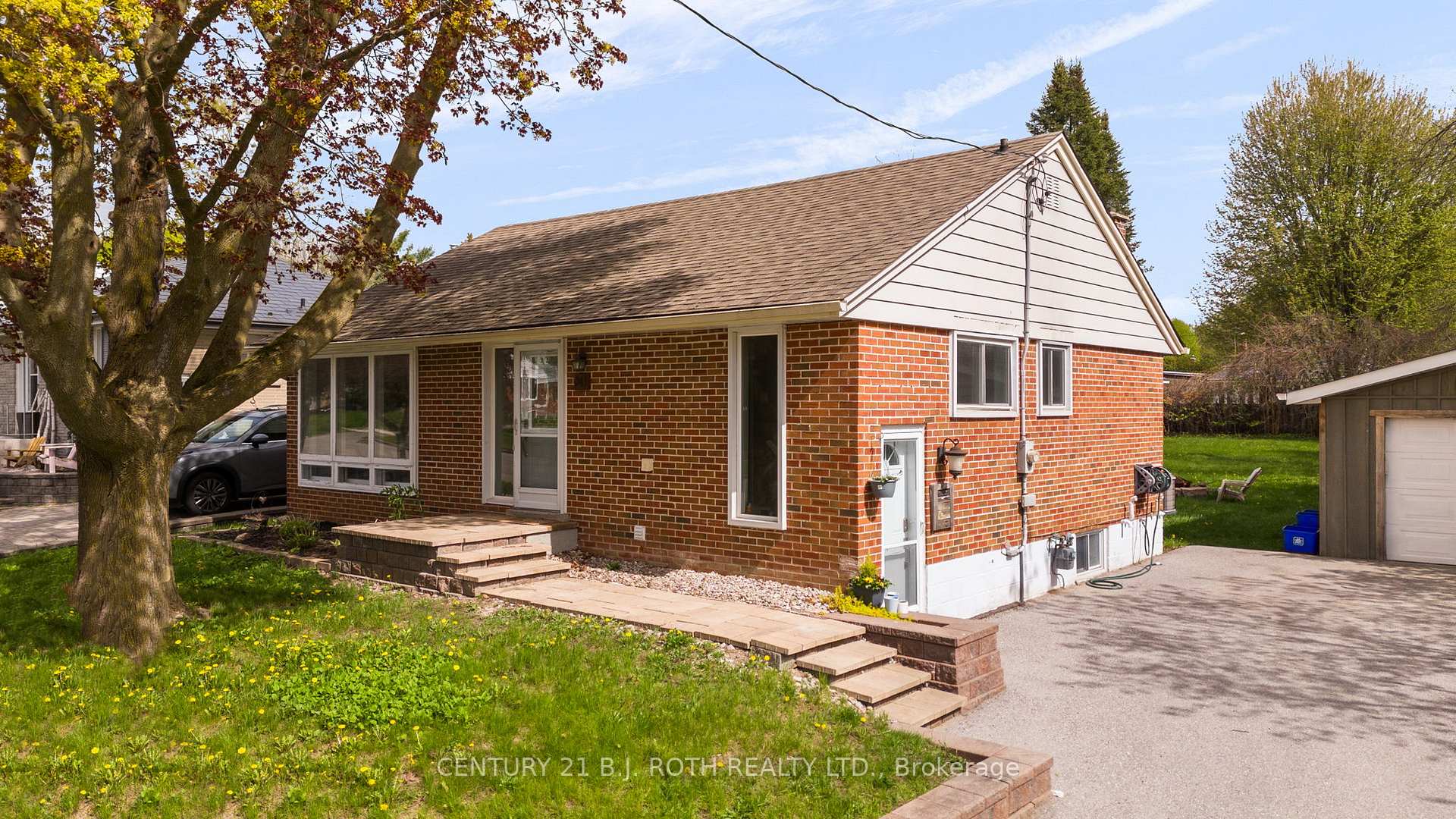 Photo of Unit Lower Level, 243 Wellington Street E