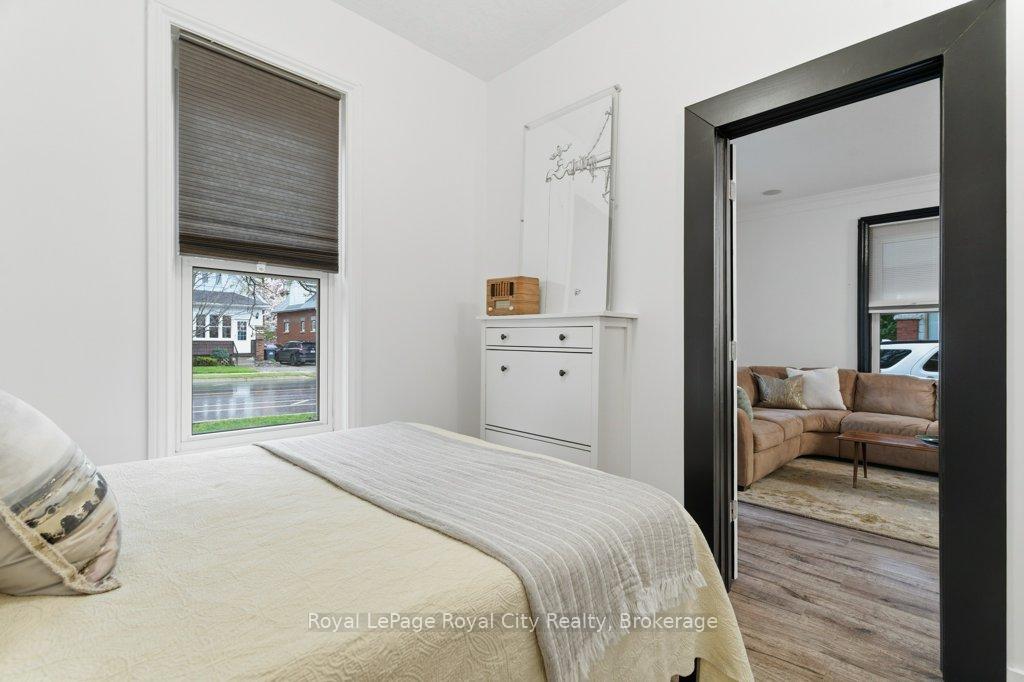 Photo 21 of 554 Woolwich Street, Guelph, Exhibition Park — HOMEH