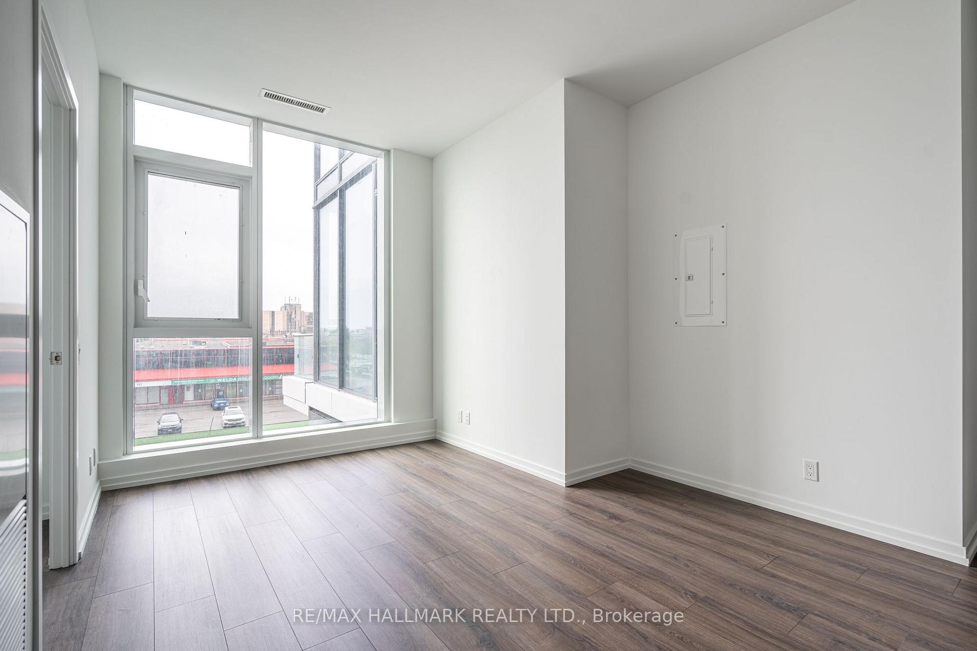 Photo 7 of Unit 311, 1000 Portage Parkway E, Vaughan, Vaughan Corporate Centre — HOMEH