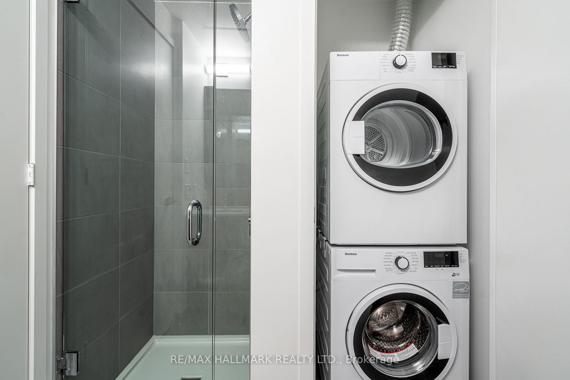 Photo 12 of Unit 311, 1000 Portage Parkway E, Vaughan, Vaughan Corporate Centre — HOMEH