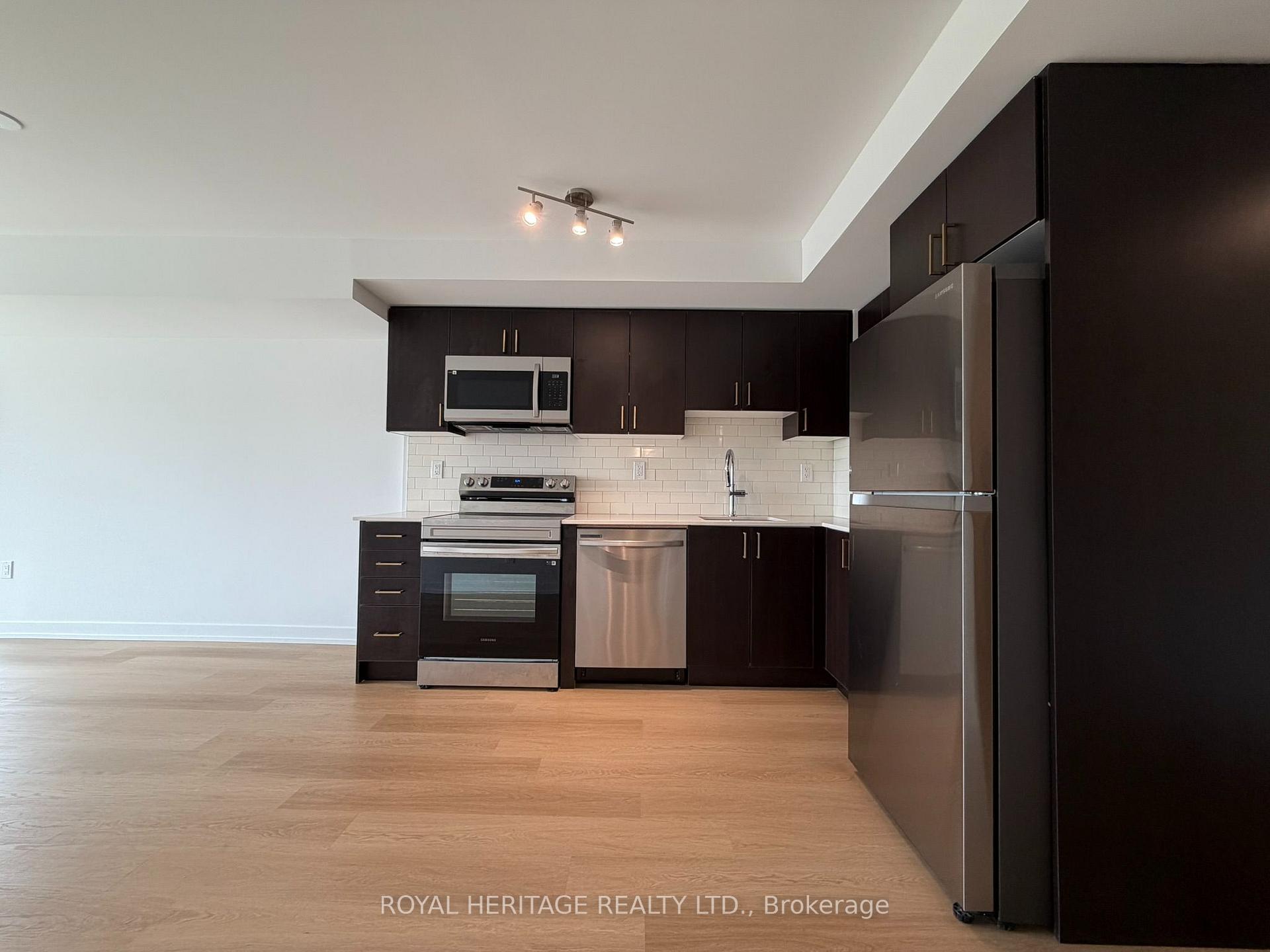 Photo 4 of Unit 304, 1435 Celebration Drive, Pickering, Bay Ridges — HOMEH